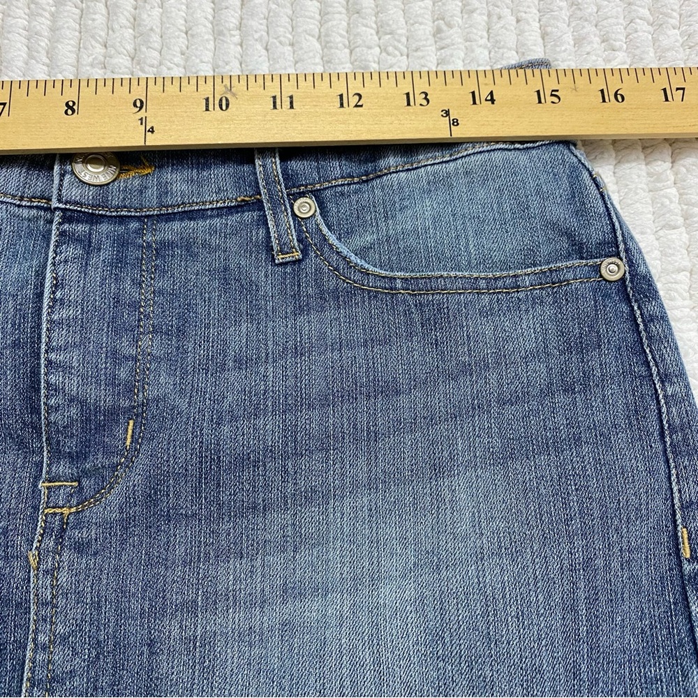 Nine West Denim Skirt Size‎ 6 Medium Wash - Picture 4 of 9